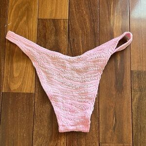 bond-eye scene brief bottoms